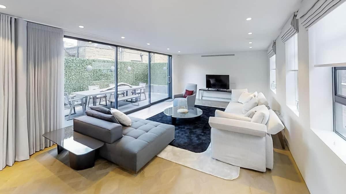Lovely 4 Bdr Free Parking Appartamento Londra