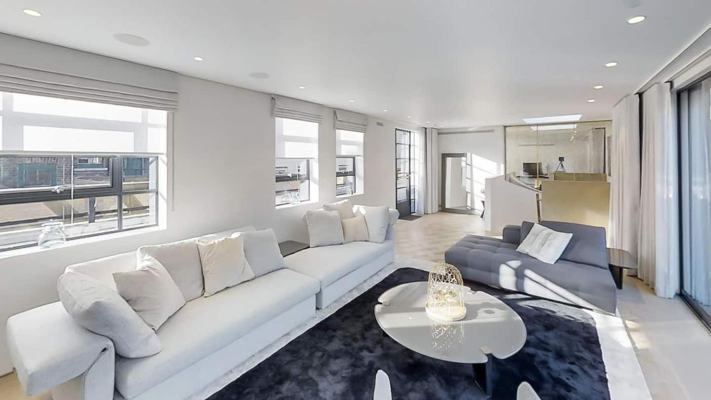 Appartamento Lovely 4 Bdr Free Parking Londra
