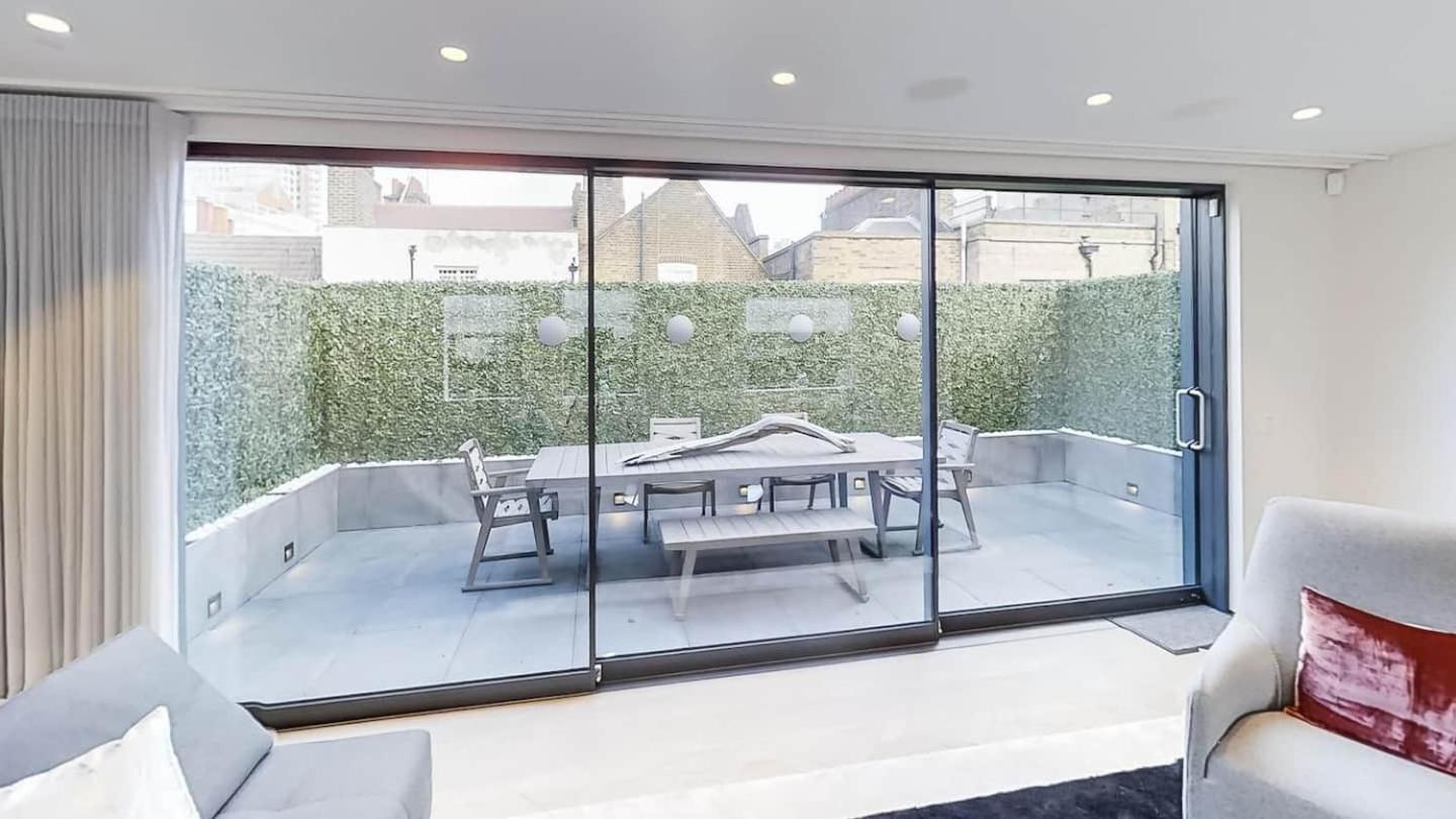 Lovely 4 Bdr Free Parking Londra