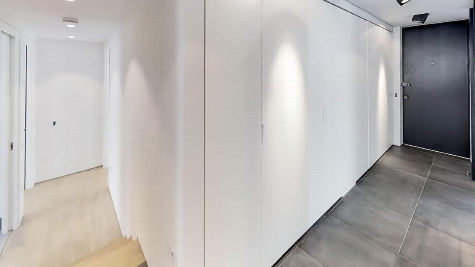Lovely 4 Bdr Free Parking Appartamento *