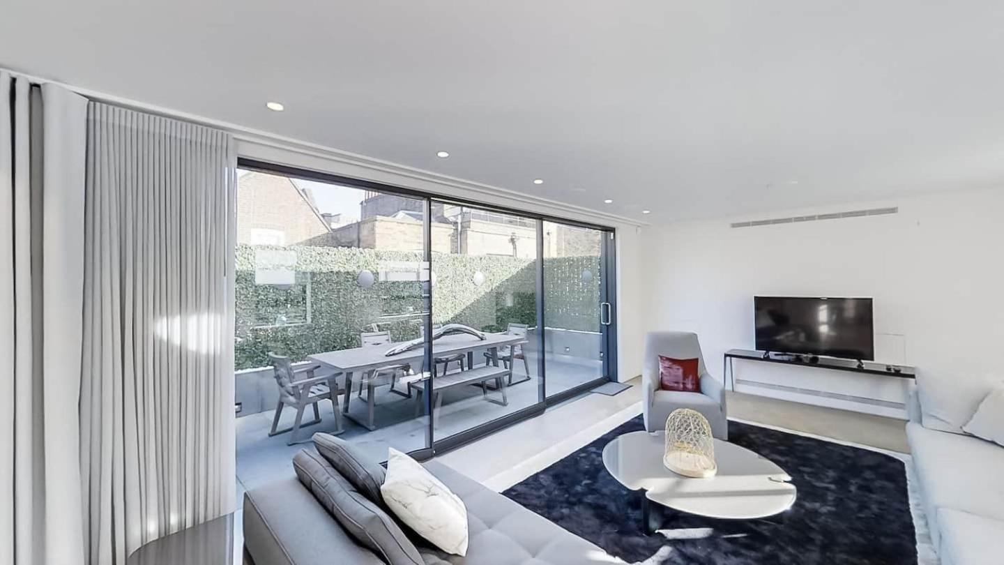 Appartamento Lovely 4 Bdr Free Parking Londra